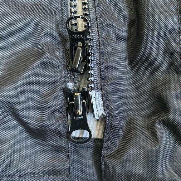 Nike Boys Black Lightweight Lined Bomber Jacket Medium US 12 - Picture 5 of 10